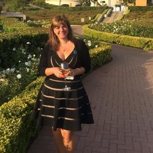 Meet your Posher, Julie